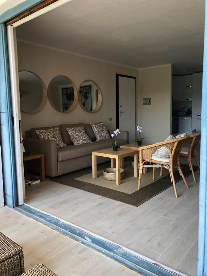 Loft Via Della Marina, Porto Rotondo Apartment